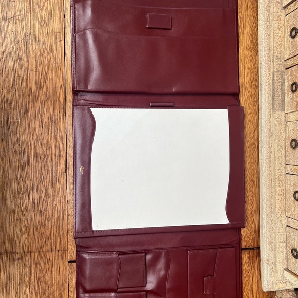 Cartier Vtg Burgundy Leather document notepad portfolio #luxury #office #preppy - Picture 4 of 15